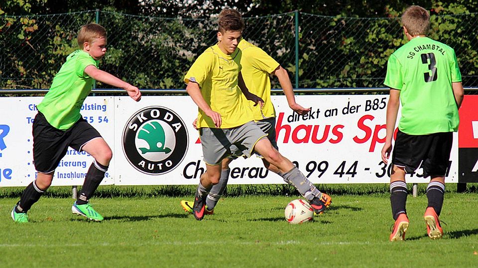 Blaibach (rechts im Archivfoto) will den Aufwärtstrend fortsetzen. F: Sebastian Karl