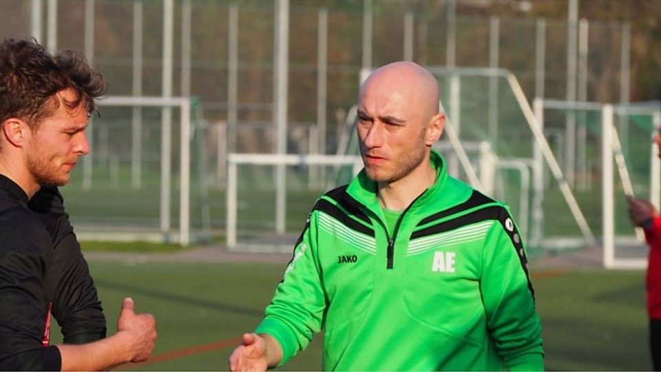 Nicht mehr Trainer beim SV Sillenbuch: Alexander Eberhardt (rechts). Foto: Florian
