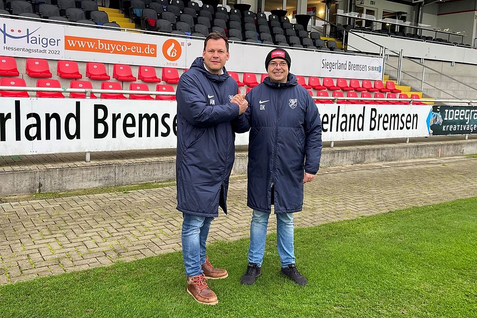 Geschäftsführer Arne Wohlfarth (l.) wird den TSV Steinbach Haiger Ende Februar 2024 verlassen. Um die Bereiche Sponsoring und Marketing wird sich dann Daniel Kriegler kümmern.