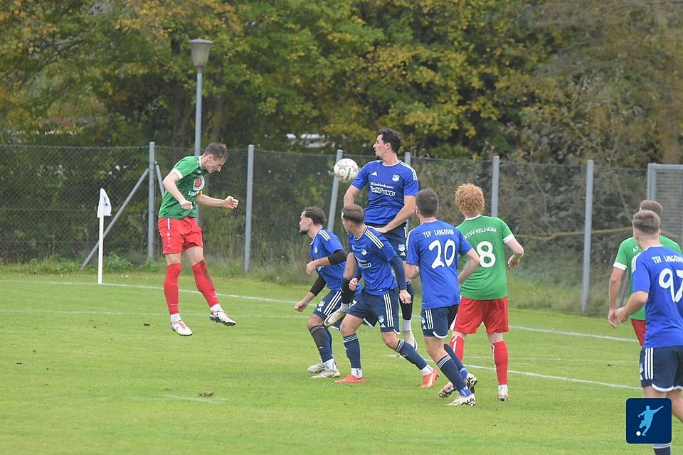 Der TSV Langquaid (in blau) steht beim ATSV Kelheim vor einer großen Herausforderung 