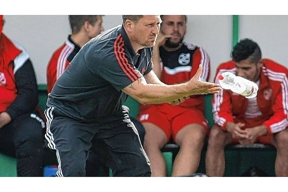 Schinkels Trainer Mario Schülke ist mit der Staffeleinteilung „sehr zufrieden“.dve