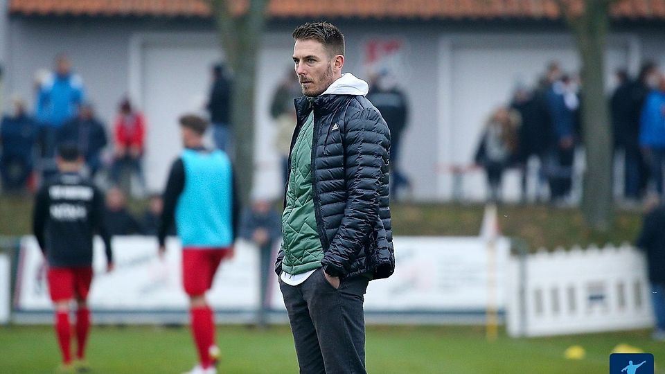Schweinfurts Trainer Tobias Strobl zeigt sich zufrieden mit dem bisherigen Abschneiden seiner Mannschaft.