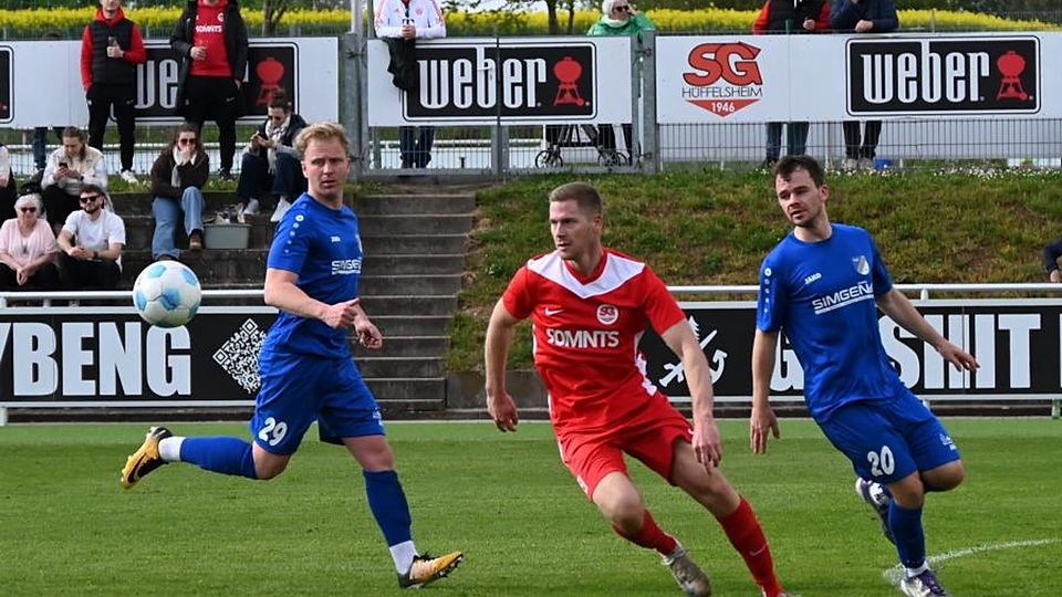 Egal, was Christian Hahn (Mitte) auch versuchte. An diesem Tag gelang nichts.	Foto: Jochen Werner