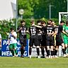 Das Bild zum Spiel: Jubelnde Chamer hier, enttäuschte Eichstätter dort.