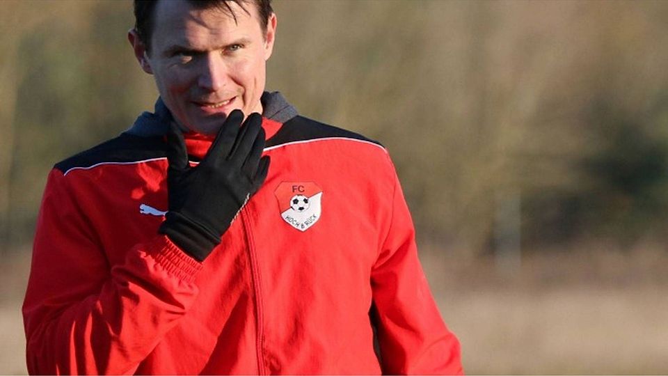 Plötzlich Trainer: Stefan Richter übernimmt den FC Hochbrück erst eine Woche vor dem Saisonstart. Dieter Michalek