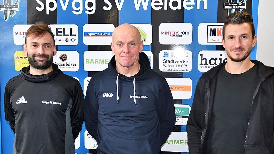 Michael Riester (rechts) ist der neue Chefcoach bei Bayernligist SpVgg SV Weiden. Als sein Co-Trainer fungiert Marco Lorenz (links), bislang im Duo mit Riester Spielertrainer bei der U23.