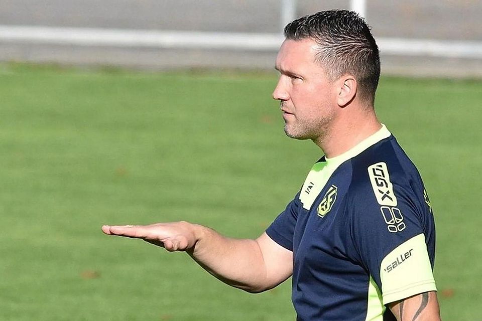 Wird ab kommender Saison als Cheftrainer an der Seitenlinie der SpVgg Kammerberg stehen: Victor Medeleanu.