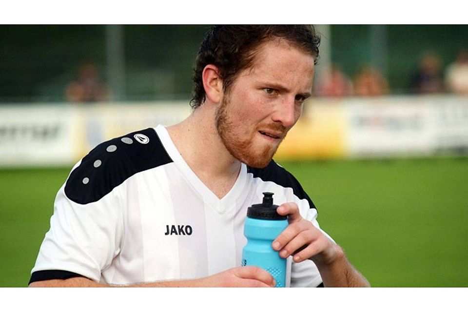 Zielwasser hatte Tobias Müller getrunken, der in Kaufering zum 1:1 für den TSV Neusäß einnetzte.	F.: Oliver Reiser