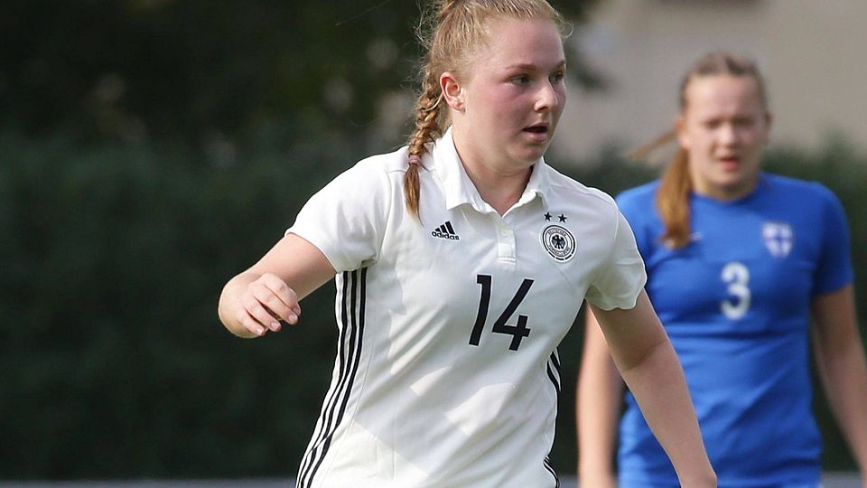Madeleine Steck (hier im Trikot der U17-Nationalmannschaft) will den Sprung in die Bundesliga schaffen.