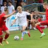Wechsel zum Ligarivalen: Bastian Lommer (weiß) spielt künftig für den SV Heimstetten.