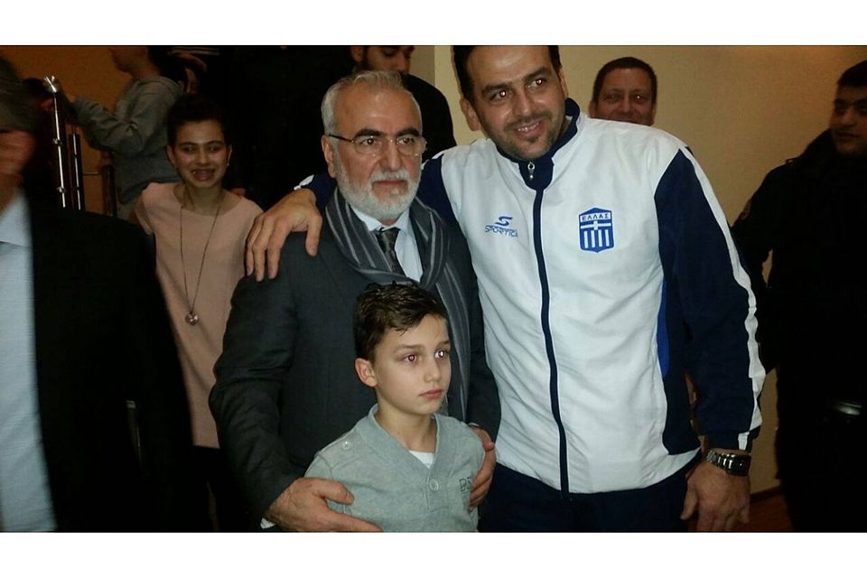 Ivan Savvidis (li.), starker Mann bei PAOK Saloniki, auf Stippvisite in Schierstein. Foto: Privat. Ivan Savvidis (li.), starker Mann bei PAOK Saloniki, auf Stippvisite in Schierstein. Foto: Privat.