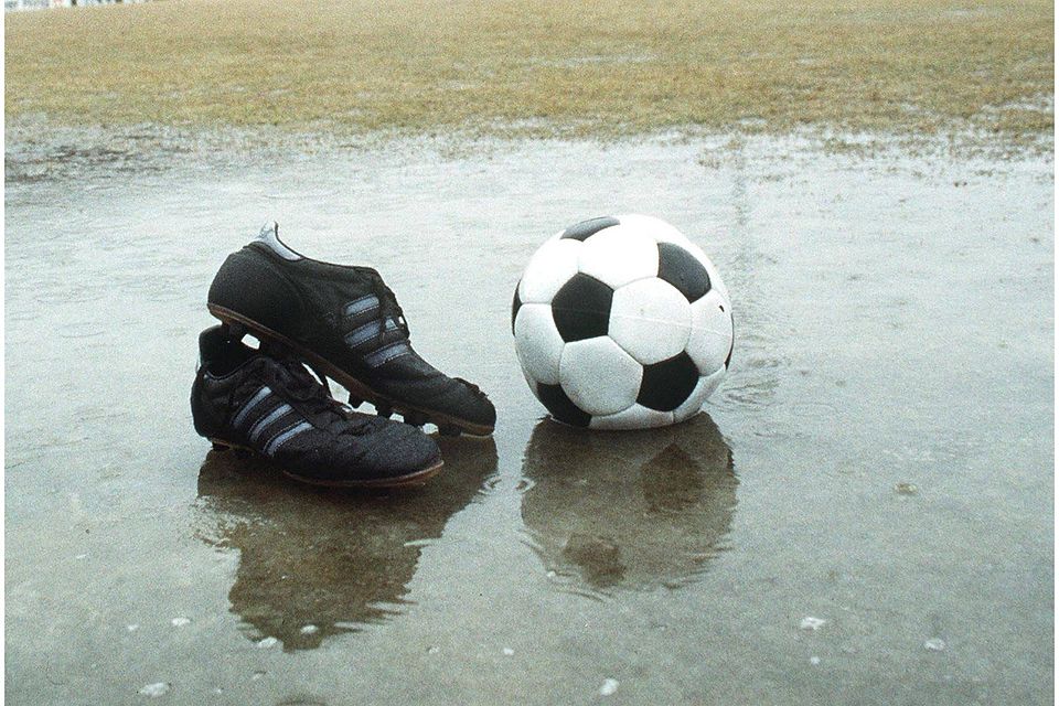 Auch an diesem Wochenende wird es (noch) kein komplettes Fußball-Programm geben. Foto: getty