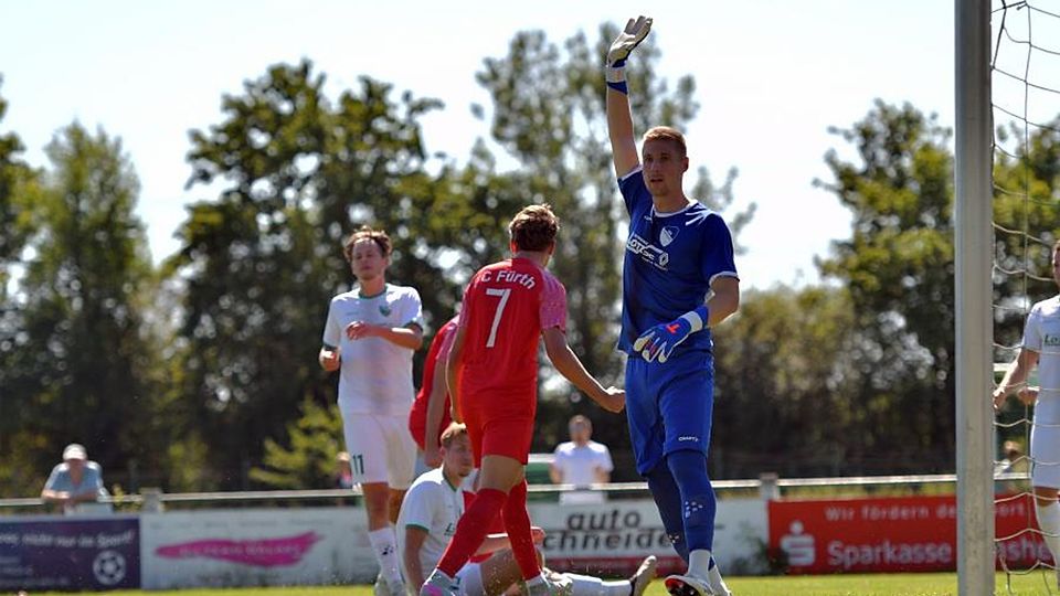 Das Hinspiel beim VfR Fehlheim hat Aufsteiger FC Fürth im August bei strahlendem Sonnenschein überraschend mit 2:1 gewonnen. Am Samstag, wenn in Fürth das Rückspiel ansteht, dürfte es aufgrund der Anstoßzeit 17 Uhr eher eine dunkle, nass-kalte Auseinandersetzung im Duell der beiden Fußball-Gruppenligisten werden.	Foto: Dagmar Jährling