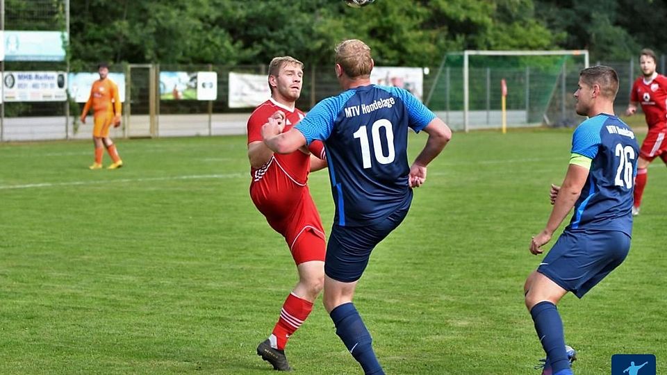 Hondelage zeiht zwei Youngsters hoch.