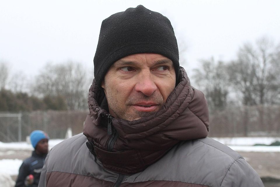 Vom roten TSV zurück zum blauen TSV? Alexander Schmidt, aktuell Trainer in Landsberg.