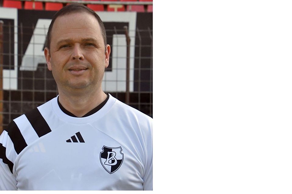 Boris Schellenberg, der sportliche Leiter, weiß noch nicht, wie es bei der Borussia weitergeht.