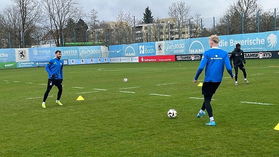 Zurück im Training: Morris Schröter (l.) und Raphael Schifferl (r.) nach Verletzungspause wieder am Platz.