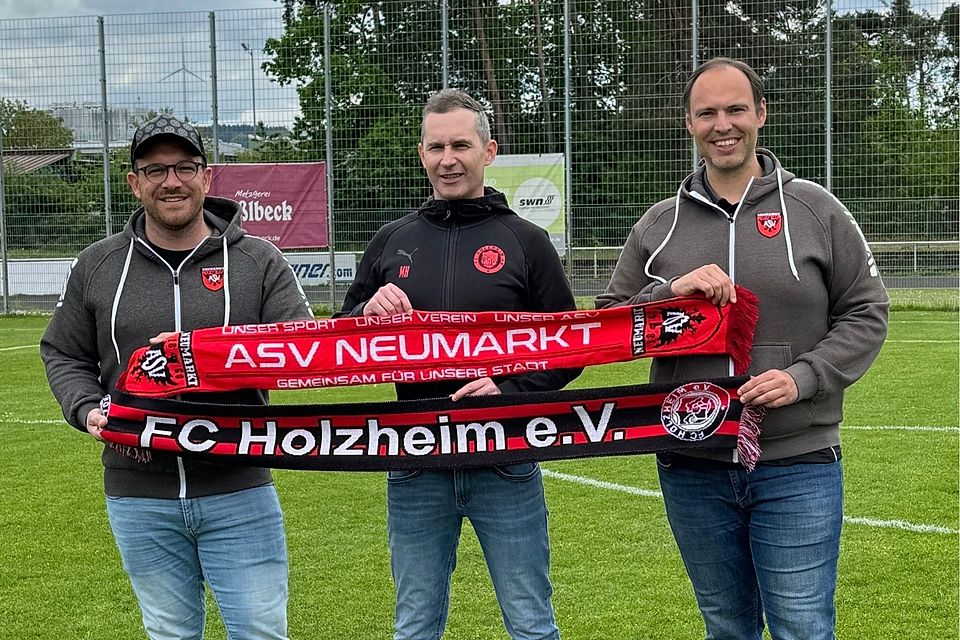 Die Verantwortlichen freuen sich auf die Kooperation der Vereine (von links): Sportlicher ASV-Leiter Benedikt Thier sowie die Abteilungsleiter Marco Hösch (FCH) und Max Gnus (ASV).