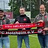 Die Verantwortlichen freuen sich auf die Kooperation der Vereine (von links): Sportlicher ASV-Leiter Benedikt Thier sowie die Abteilungsleiter Marco Hösch (FCH) und Max Gnus (ASV).