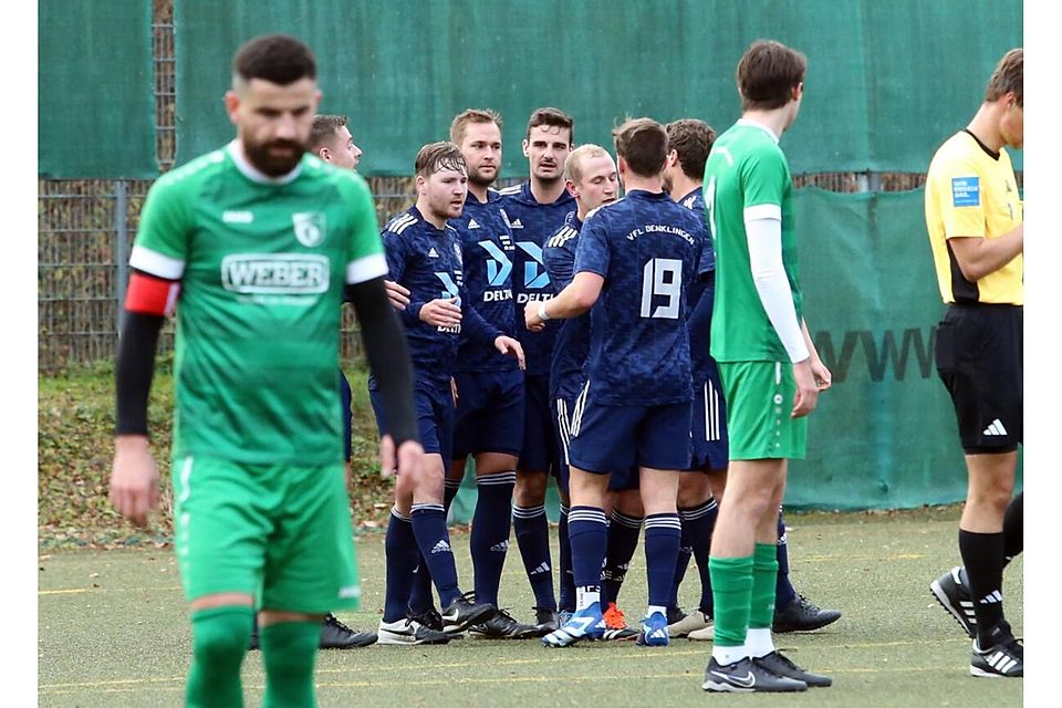 Ein bekanntes Motiv in dieser Bezirksliga-Saison: der Gegner jubelt, die Spieler des BCF Wolfratshausen haben das Nachsehen.