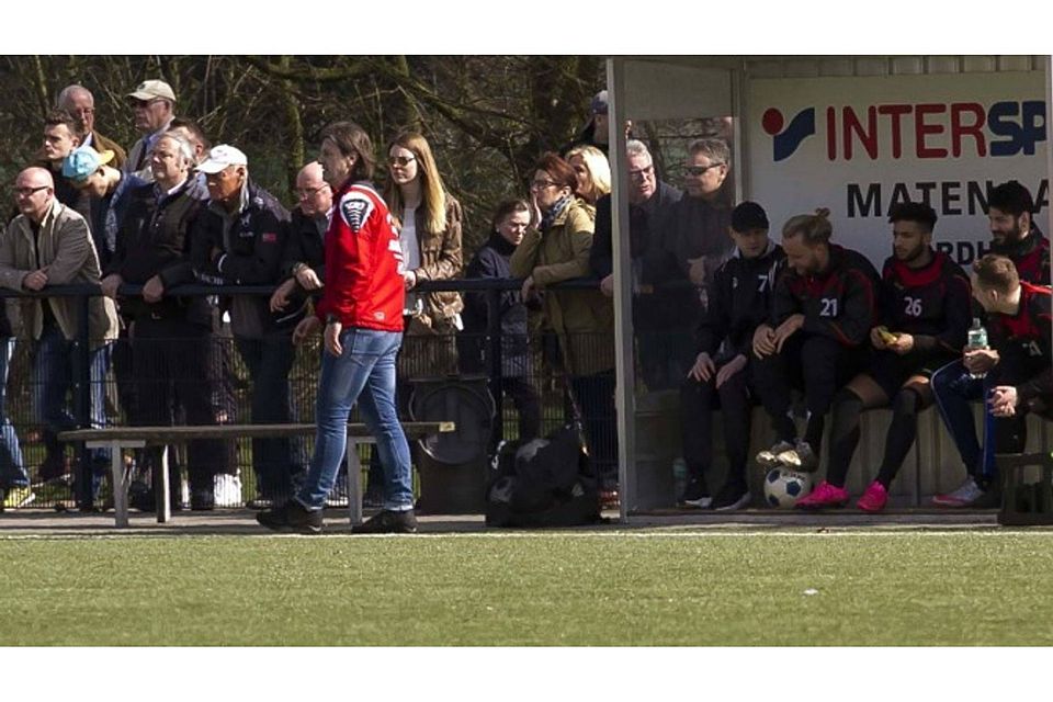 Zoran Milosevic steht auch in der kommenden Saison an der Seitenlinie des SV Eintracht TV Nordhorn. Foto: Guido Brennecke