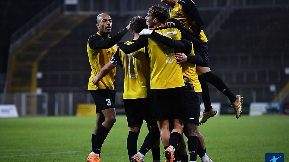 Der KFC Uerdingen bleibt im Aufstiegsrennen am Ball.