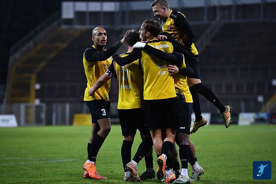 Der KFC Uerdingen bleibt im Aufstiegsrennen am Ball.