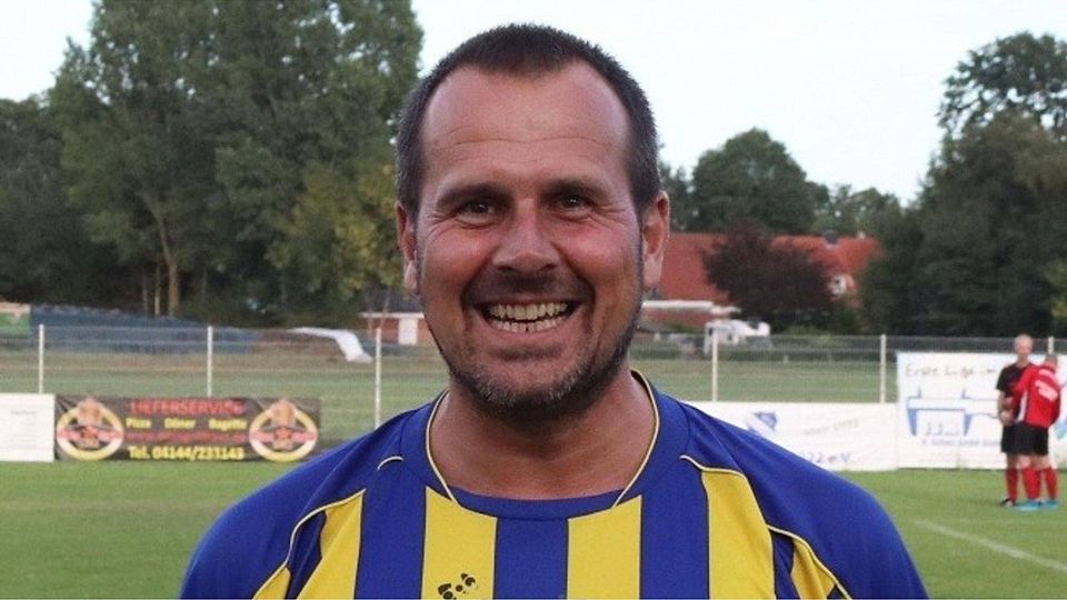 Marcus Lütje ging angeschlagen ins Spiel gegen Bützfleth, sollte eigentlich nicht eingesetzt werden. Es lohnte sich, ein Tor, zwei Vorlagen, viele Ideen = bester Mann auf dem Platz!