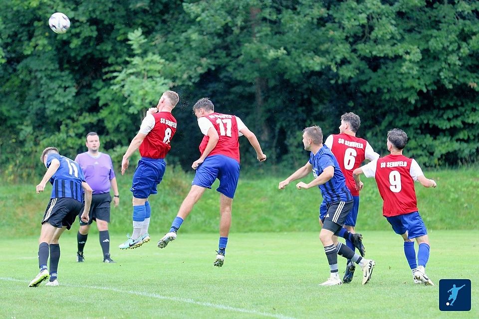 Eine Strafraumszene der Sonntags-Partie