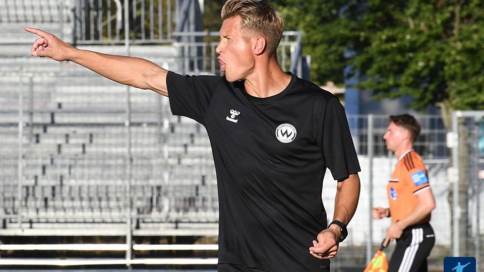 Der SV Wacker Burghausen um Cheftrainer Matthias Ostrzolek hofft nach zwei Ligapleiten in Folge im Pokal auf den Stimmungsumschwung.
