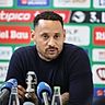 Jermaine Jones bei seiner Vorstellungs-Pressekonferenz in Schweinfurt. 