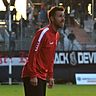 Ungläubiger Blick: Landsberg-Coach René Schröder und seine Elf durften in Burghausen den ersten Sieg bejubeln. 