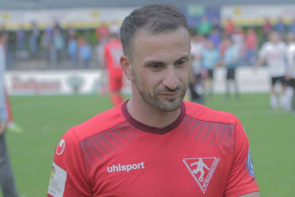 Nedzad Plavci war früher Leistungsträger des  FC 08 Villingen, mittlerweile schnürt er für den FC Rielasingen seine Kickschuhe. 