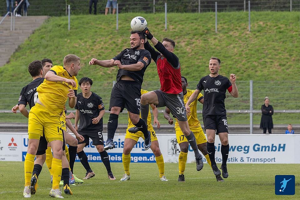 Der VfB Homberg und der VfB 03 Hilden spielen weiterhin in der Oberliga.