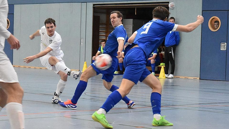 Die Teams lieferten sich in Hechendorf packende Begegnungen.