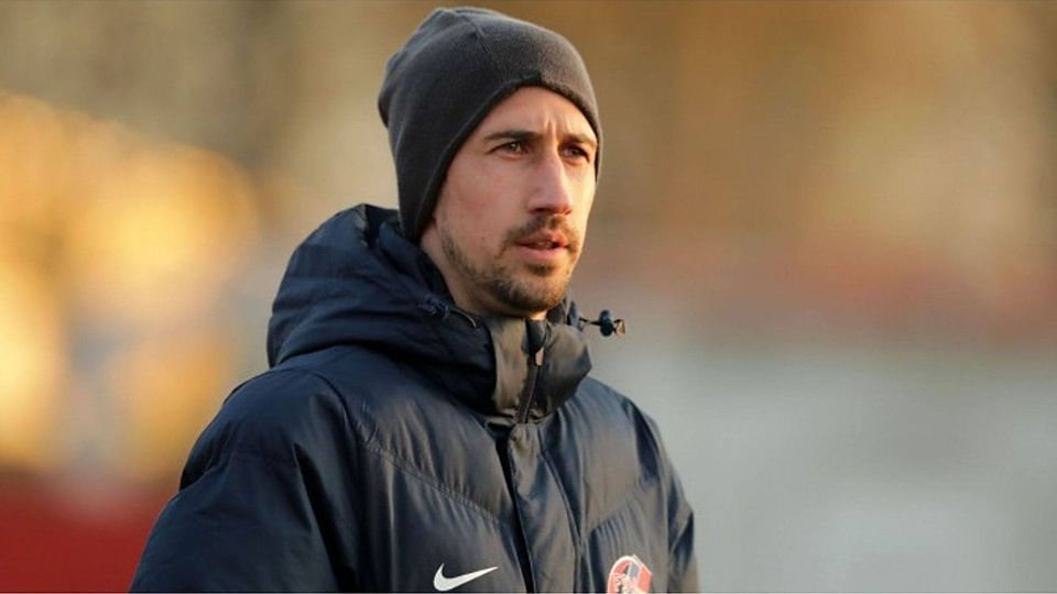 Muss seinen Kader für die neue Saison zusammenbauen und gleichzeitig mit Abgängen kämpfen: FSV-Coach Holger Lemke. F: Schwarz