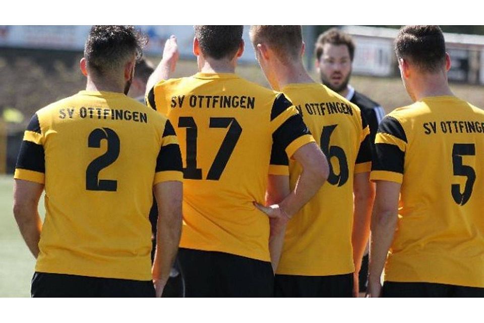 Die Zweite des SV Ottfingen darf sich vor dem Relegationsspiel gegen die SG Albaum/Heinsberg gleich über vier Plätze in der FuPa-Elf-der-Woche freuen. Foto: cs