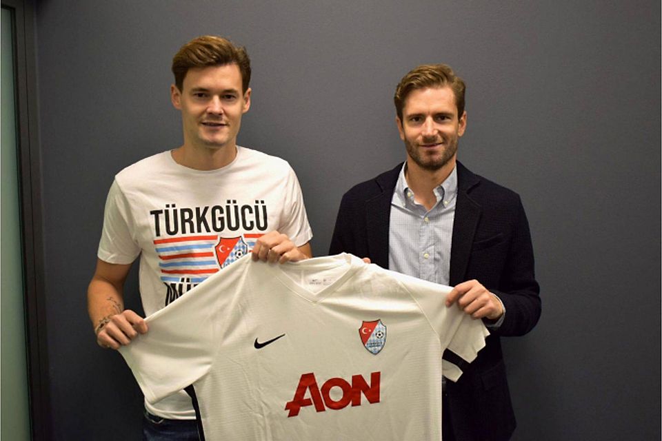 Stefan Stangl kommt vom SKN St. Pölten und folgt Trainer Alexander Schmidt zu Türkgücü München. Türkgücü München
