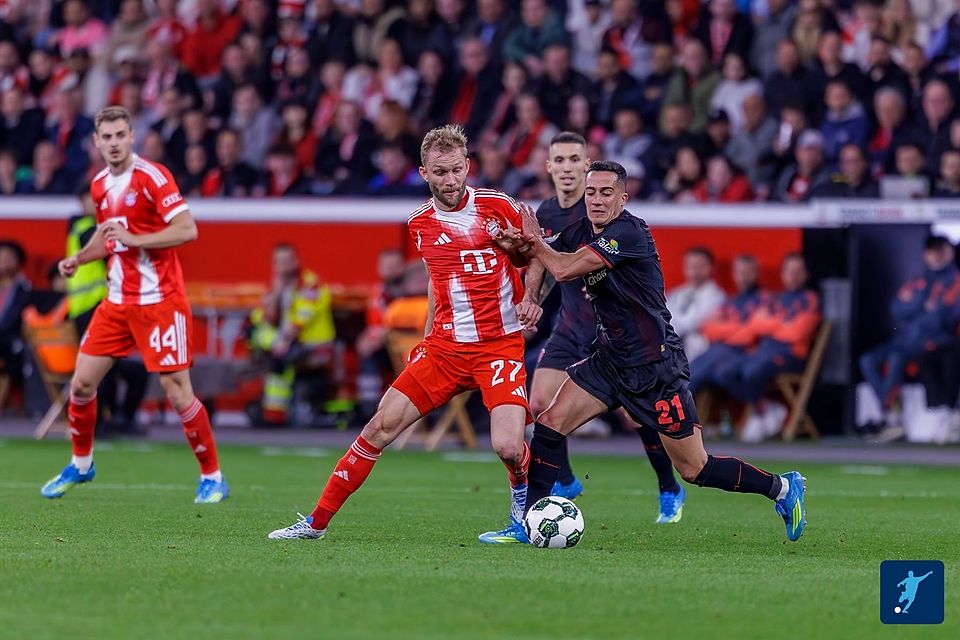 Durch einen 2:0-Erfolg in Leverkusen zog der FC Bayern erstmals seit 2020 wieder ins Finale nach Berlin ein. Durch einen 2:0-Erfolg in Leverkusen zog der FC Bayern erstmals seit 2020 wieder ins Finale nach Berlin ein.