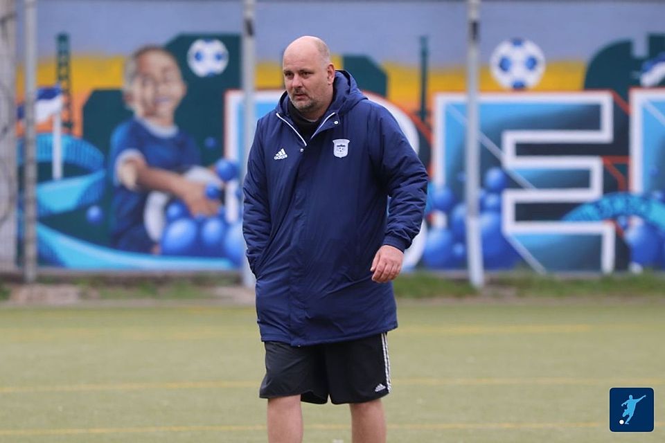 Pierre Tänzer ist nicht mehr Trainer von Berolina Mitte. Pierre Tänzer ist nicht mehr Trainer von Berolina Mitte.