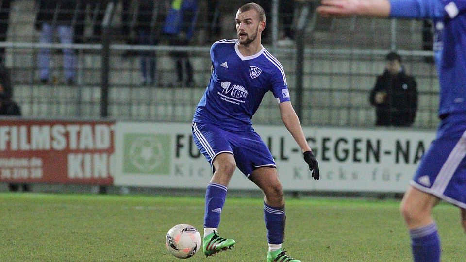 Jonas Schmidt.  F: Bock