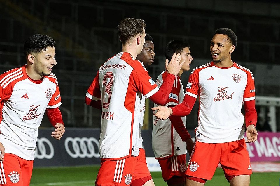 Jubel beim FC Bayern II: Lovro Zvonarek erzielte das frühe 1:0 für die Amateure.