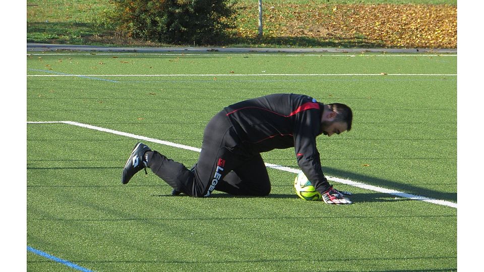 F: Marth: Keeper Salih Ilyasoglu findet sich mit Barbaros Mainz II zum Ende der Hinrunde am Boden der Tabelle wieder