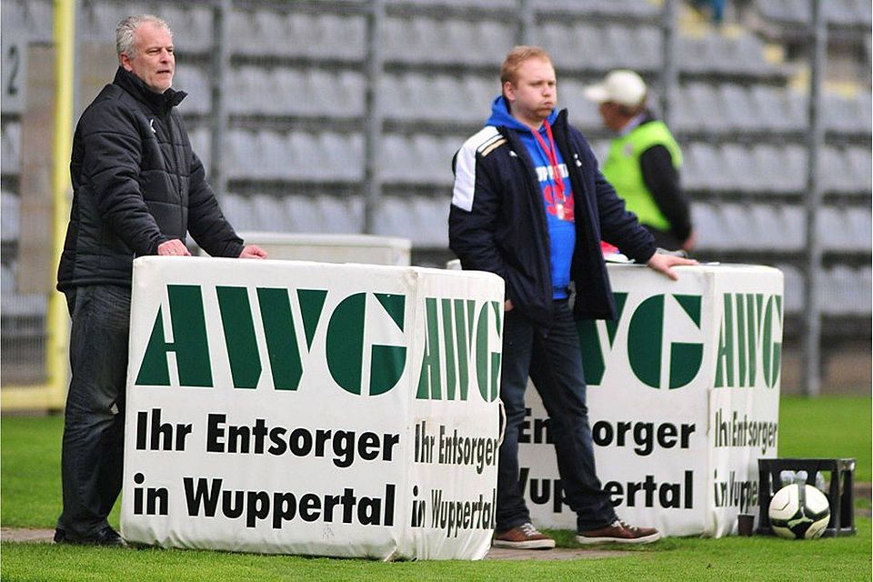 WSV-Sportvorstand Achim Weber (li.) mit Stadionsprecher Carsten Kulawik. F: Classen