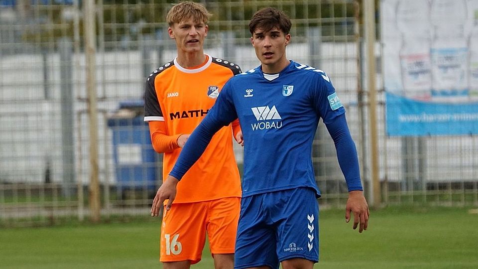 Angreifer Julius Hoffmann (r.), der sechs Tore erzielt hatte, ist unter den Abgängen von der U23 des FCM.