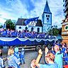 In der Dorfmitte hat der SV Ringingen den Aufstieg gefeiert.  SZ-foto: mas