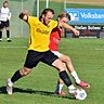 Der FV Herbolzheim (am Ball Leon Schunk) besiegelt mit zwei späten Treffern gegen Oberried seinen ersten Saisondreier in der Bezirksliga. 