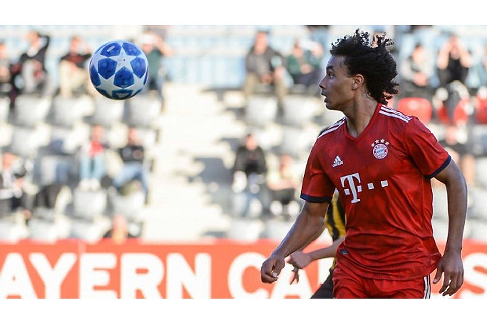 Joshua Zirkzee findet das Spiel in der Regionalliga Bayern schneller als in der U19-Bundesliga.  Sven Leifer