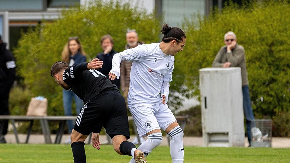 Ergebniskosmetik betrieb Alpay Uslu (r.) per Freistoß.
