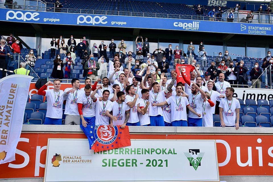 Der Wuppertaler SV hat 2021 den Niederrheinpokal zum siebten Mal gewonnen.